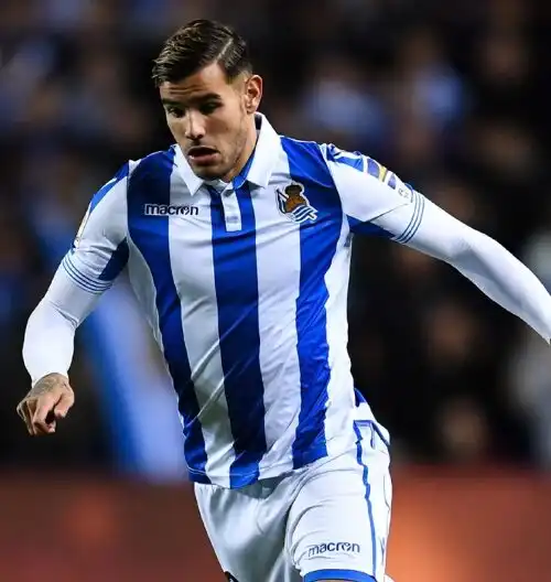 Il Milan annuncia Theo Hernandez