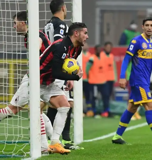 Il Milan si salva in extremis contro il Parma: 2-2 al 91′