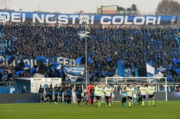 Cori contro Napoli, nota degli ultras dell’Atalanta