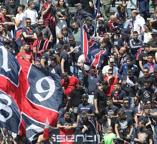 Cagliari, l’obiettivo per l’attacco gioca in Serie A