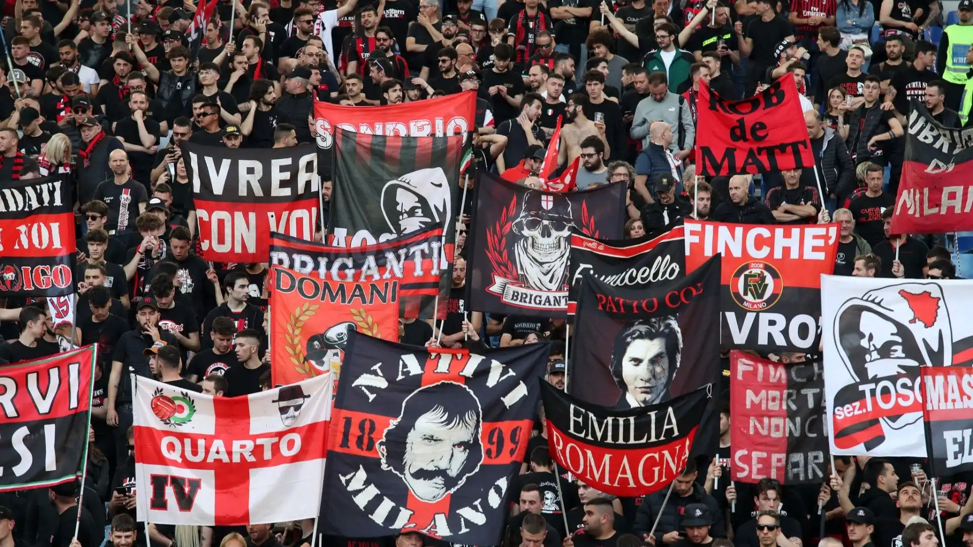 Tifosi del Milan in rivolta: contro la Juventus non ci saranno. Foto
