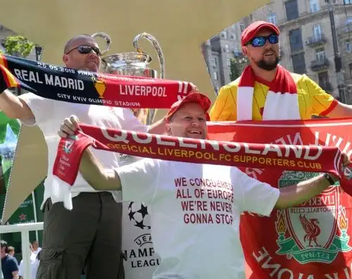 Paura a Kiev, aggrediti i tifosi del Liverpool