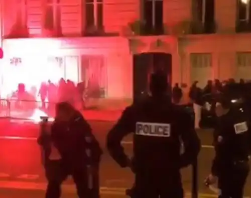 Psg, i tifosi non fanno dormire Cristiano Ronaldo