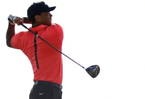 Tiger Woods, c’è il ritorno in campo dopo l’incidente in macchina