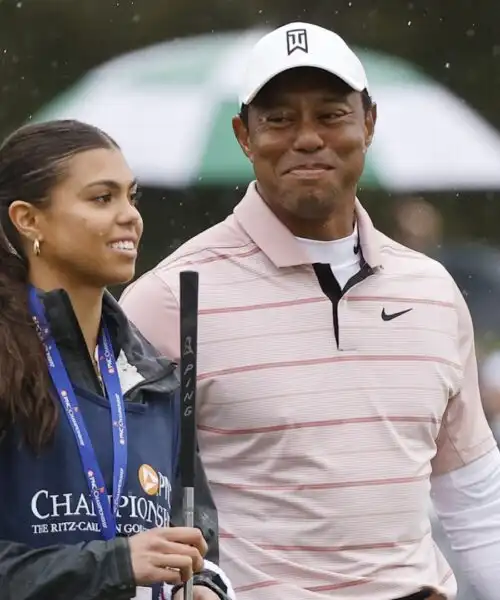 Tiger Woods torna sul green: torneo insieme ai figli