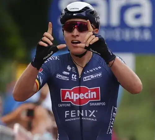 Tim Merlier ha lasciato il Giro d’Italia