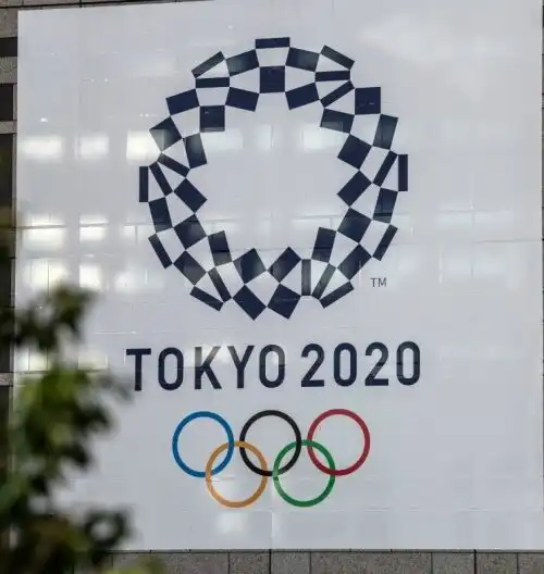 Olimpiadi, decisione ufficiale: “Giochi rinviati al 2021”