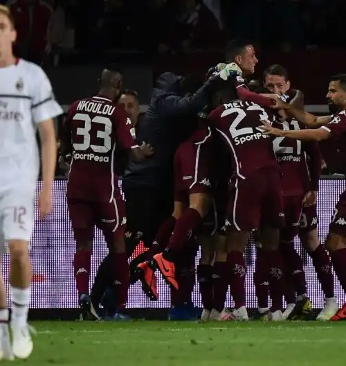 Il Torino batte e raggiunge il Milan, si infiamma la corsa Champions