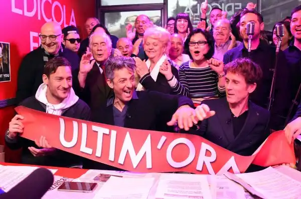 Il capitano della Roma dà spettacolo in Edicola Fiore