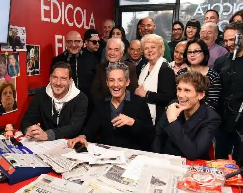 Francesco Totti si supera su Gigi Buffon