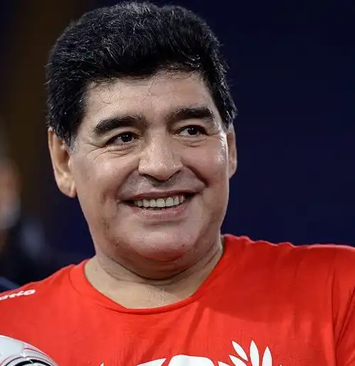 Maradona: “Vierchowod meglio di Ramos”