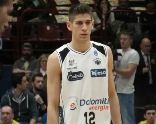 Colpo esterno per Trento, Pesaro ultima