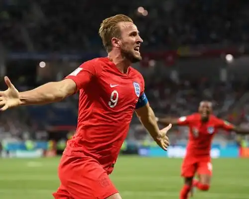Doppio Kane, l’Inghilterra vince col brivido