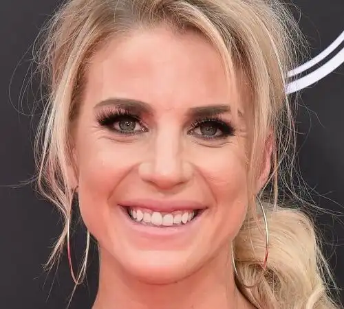 Tutto il fascino di Julie Ertz: le foto dell’incantevole calciatrice