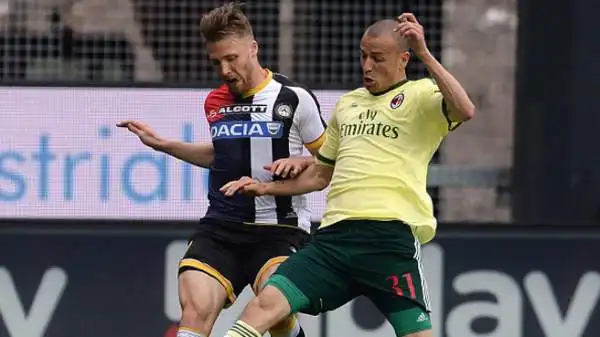 Udinese-Milan 2-1. Antonelli 5. Di solito è l'ultimo a mollare, da tifoso milanista. A Udine non si salva nemmeno lui, con qualche svarione di troppo.