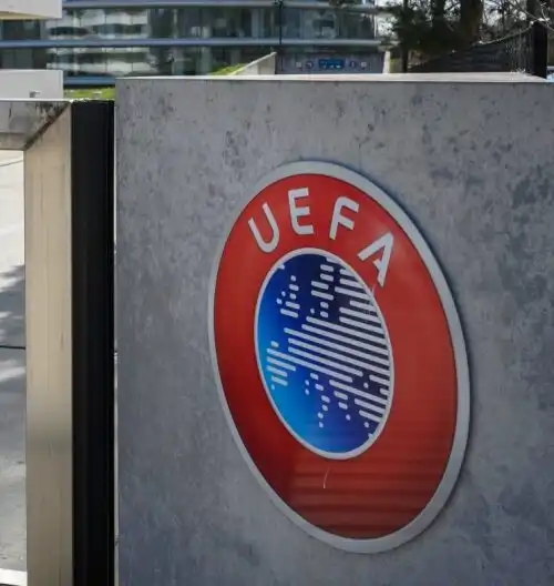Uefa: nuova scadenza per il mercato estivo