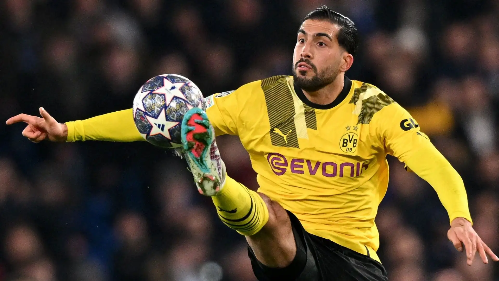 In carriera il tedesco ha giocato anche per Eintracht Francoforte, Bayern Monaco, Bayer Leverkusen e Liverpool
