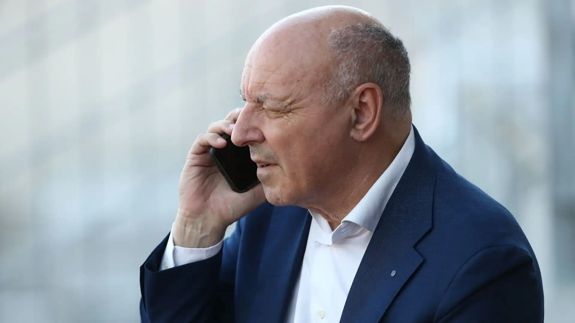 Un nuovo difensore per l'Inter: individuato il prossimo rinforzo. Foto
