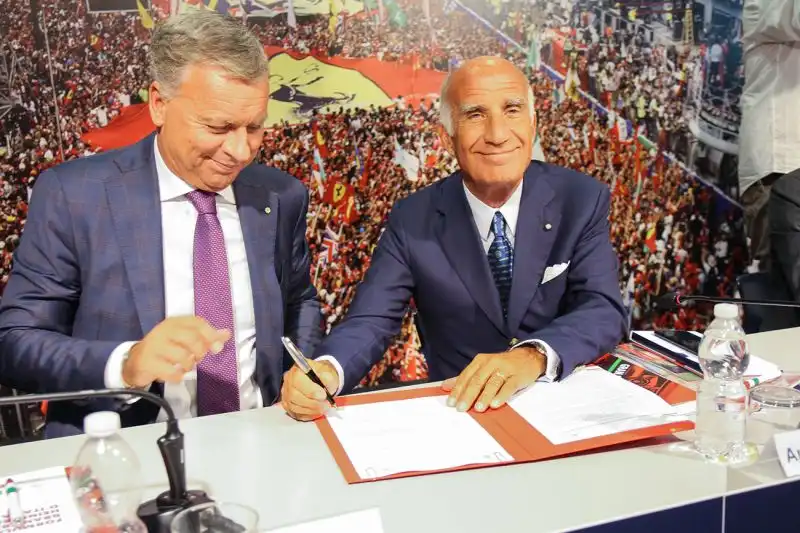 Nelle foto di Cristian Lovati le immagini della conferenza stampa di presentazione del Gp d'Italia durante la quale è stato sancito il passaggio di gestione dell'Autodromo da Sias ad Aci.