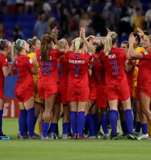 Mondiali femminili, Stati Uniti in finale