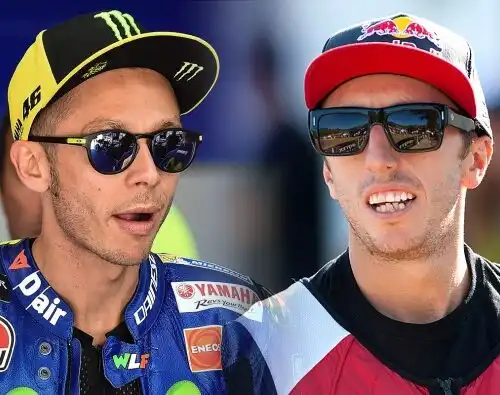 Tony Cairoli dice grazie a Valentino Rossi