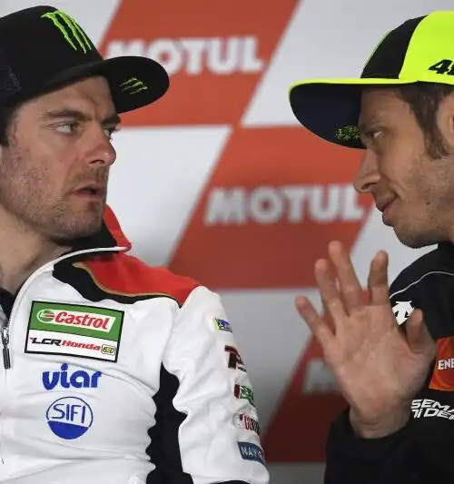 Crutchlow attacca: “Valentino Rossi? Ha lo stesso problema”