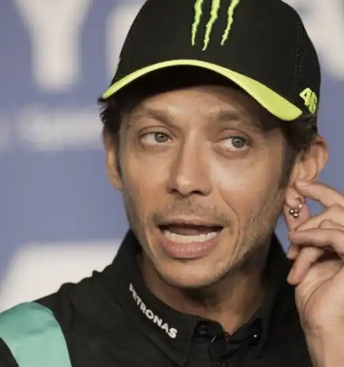 Valentino Rossi striglia Petronas: “Un problema da risolvere”