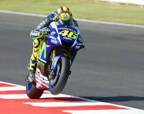 Lorenzo primo, Rossi migliora