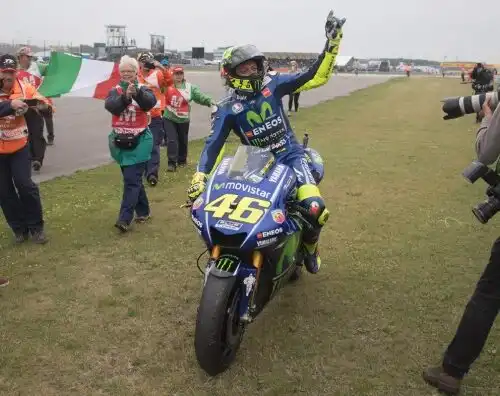 Daniel Ricciardo è stupefatto da Valentino Rossi
