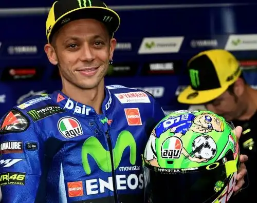 Valentino Rossi trionfa anche fuori dalla pista