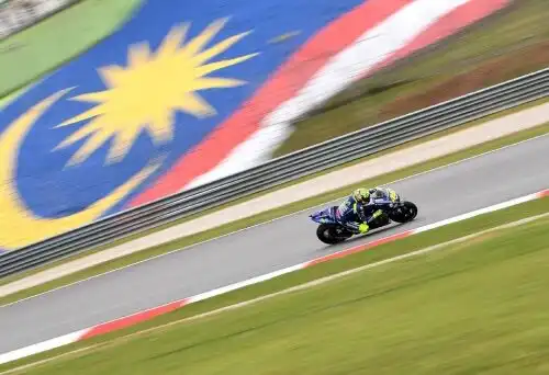 Valentino Rossi sferza la Yamaha: “Dobbiamo migliorare”