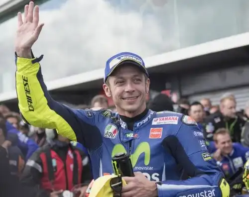 Valentino Rossi ‘contraffatto’: scatta il sequestro