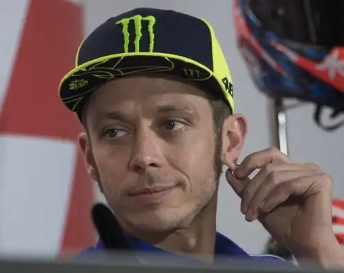 Valentino Rossi punta alle ragazze a due ruote