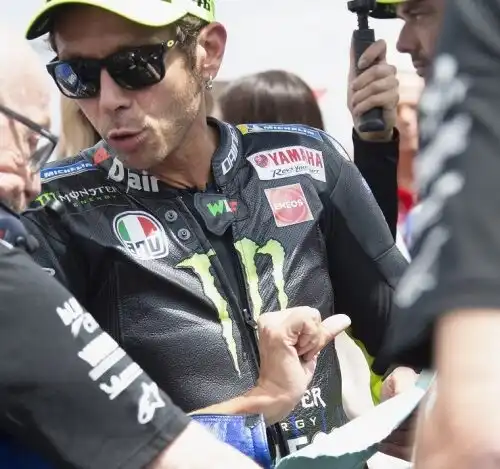 Pernat: Yamaha male nonostante Valentino Rossi