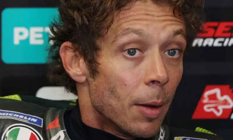 MotoGp, Valentino Rossi stringe i denti: c’è il tabù Aragon