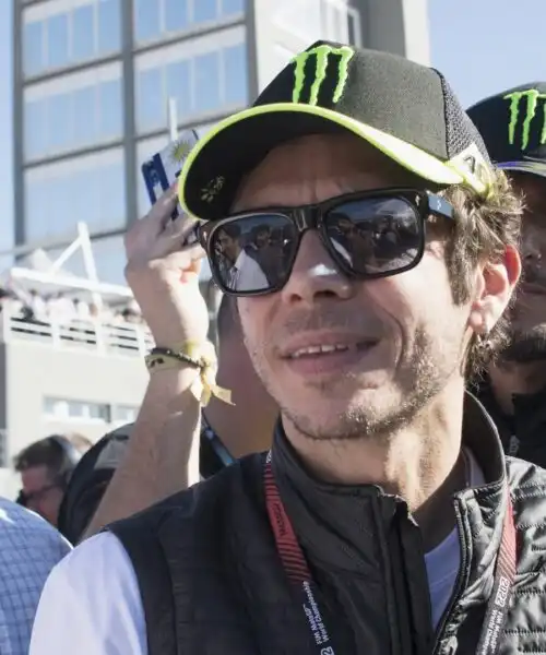 Valentino Rossi vuole aprire un ciclo: messaggio a tutti in MotoGp