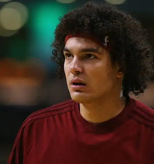 Varejao torna a Cleveland a chiudere la carriera