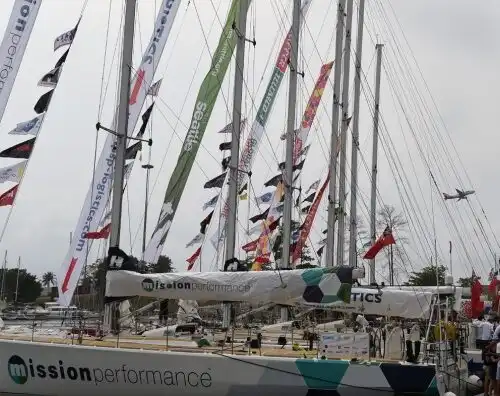 Tragedia in mare, travolta una velista