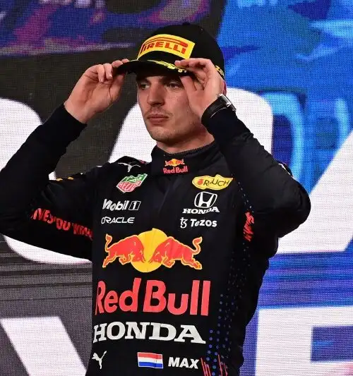 F1, nuova bordata di Verstappen ad Hamilton: “Non fa la differenza”