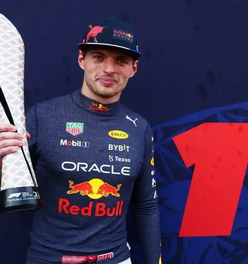 F1, Max Verstappen stuzzica Charles Leclerc