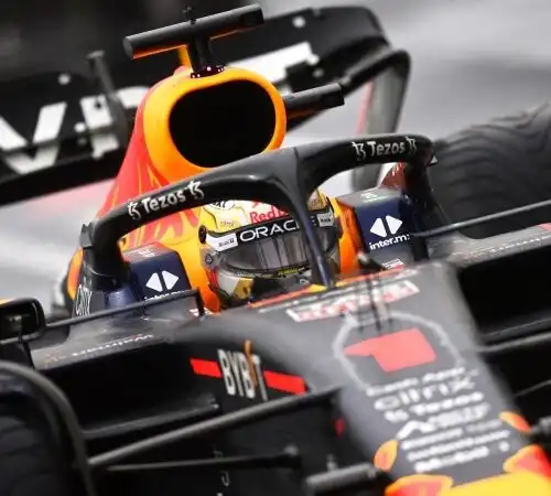 F1, Max Verstappen fa la pole in Canada. Poi Alonso e Sainz