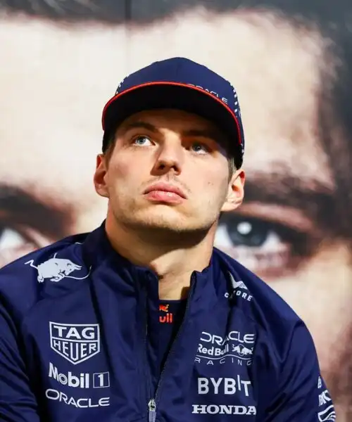 Max Verstappen va giù piatto sul calendario F1