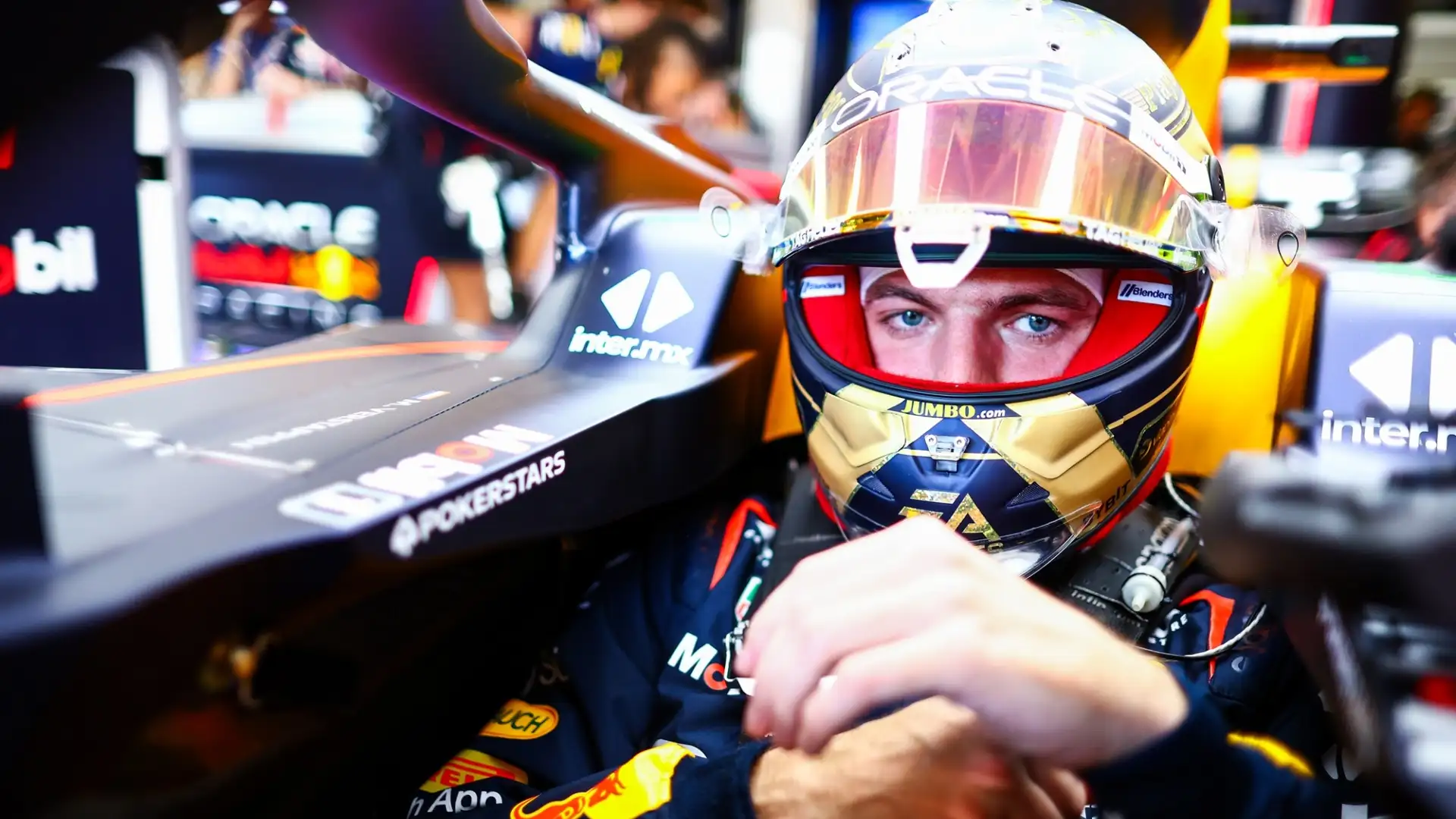 "Come Lewis Hamilton alcuni anni fa, dà il meglio e con il team e la macchina forma un pacchetto molto competitivo"
