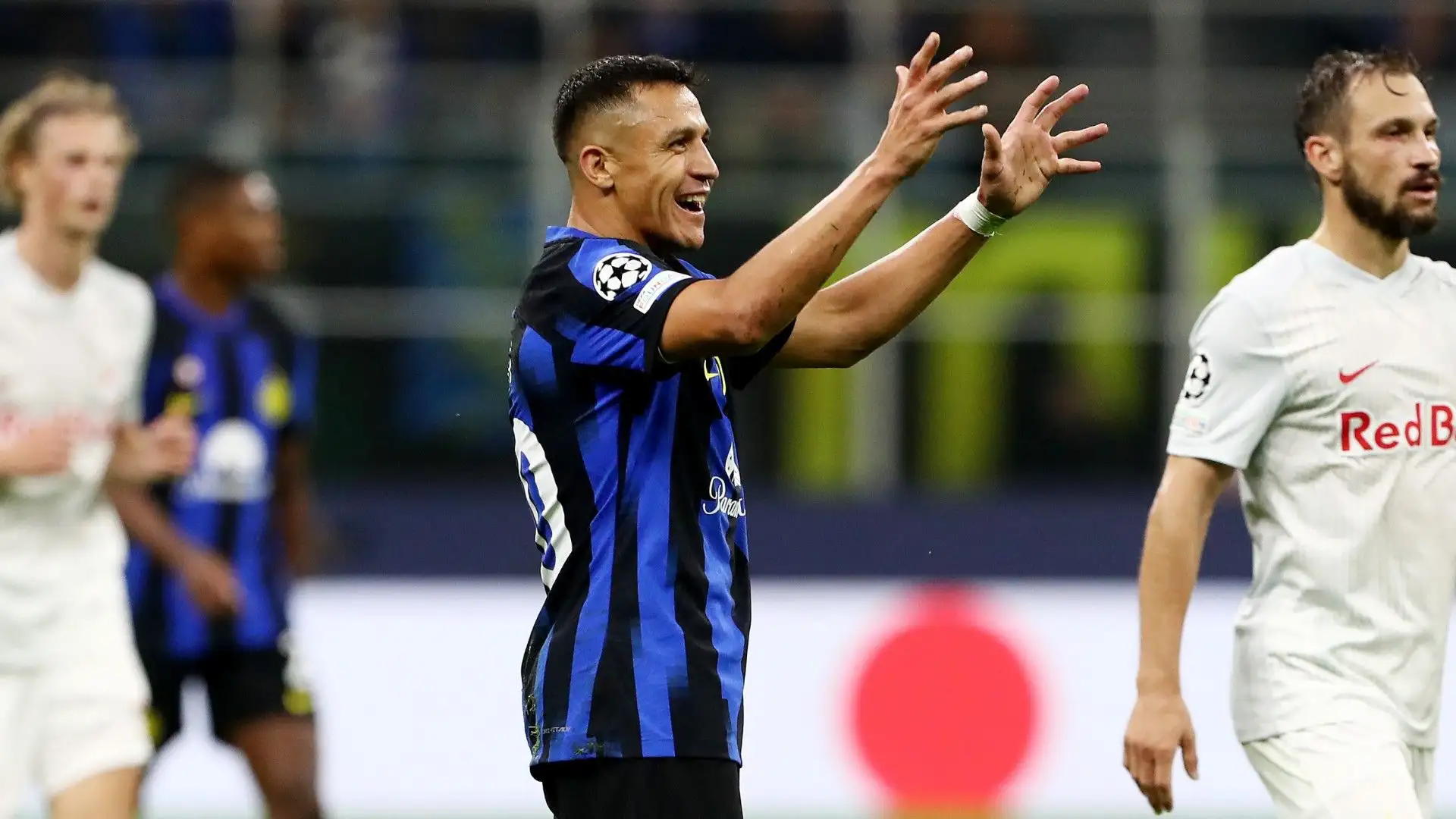 In questa stagione ha segnato 2 gol in 12 partite
