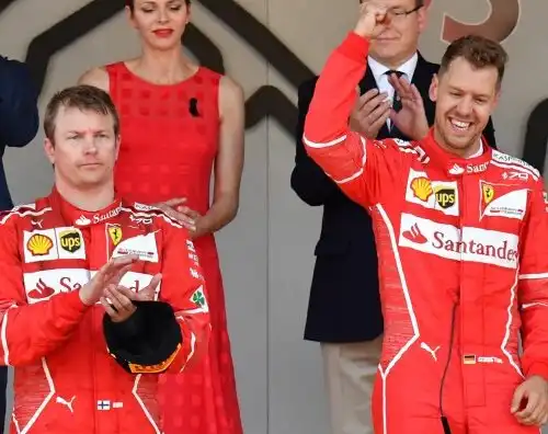 Ferrari: Vettel al settimo cielo, Kimi scuro in volto