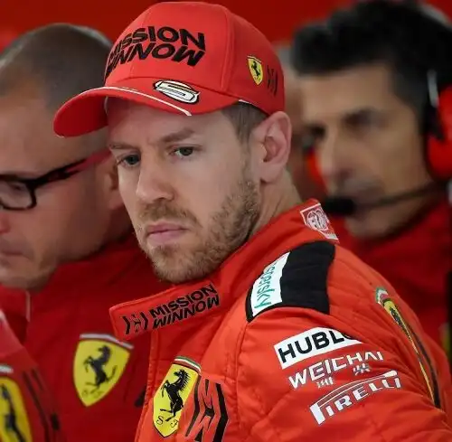 Damon Hill dice a Sebastian Vettel di smettere
