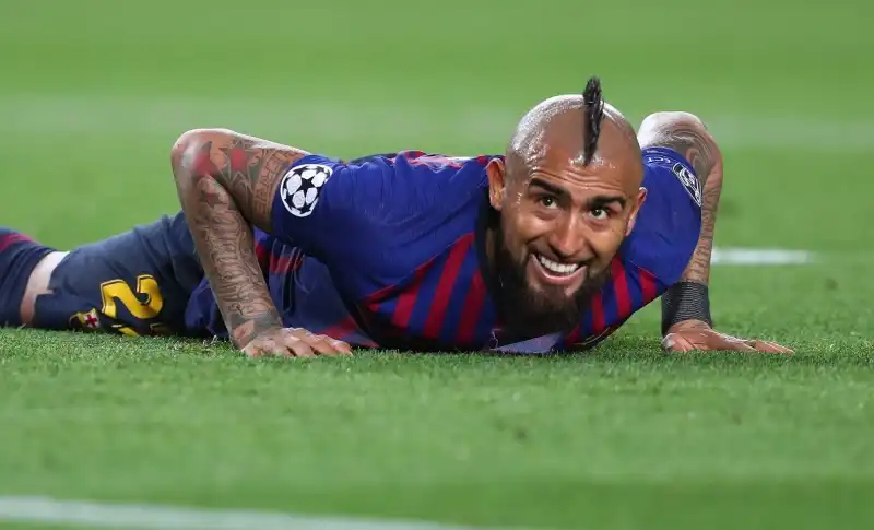 Vidal, messaggio all’Inter sul suo futuro