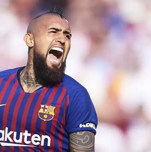 I tifosi del Barcellona scaricano Vidal