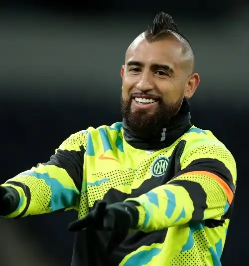 Inter, Arturo Vidal vuole riabbracciare Antonio Conte