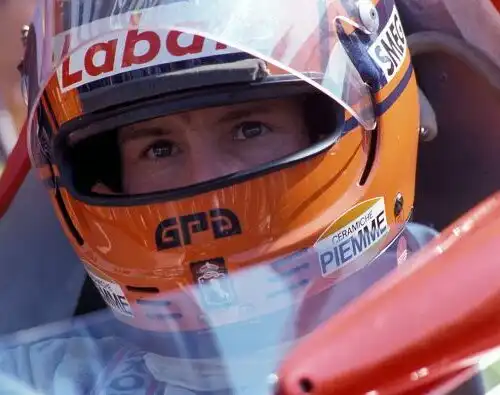 Gilles Villeneuve visto da Jacques: “Così decise i colori del casco”